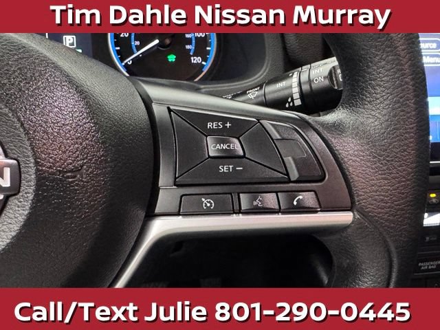 Used 2025 Nissan Leaf S FWD image 30