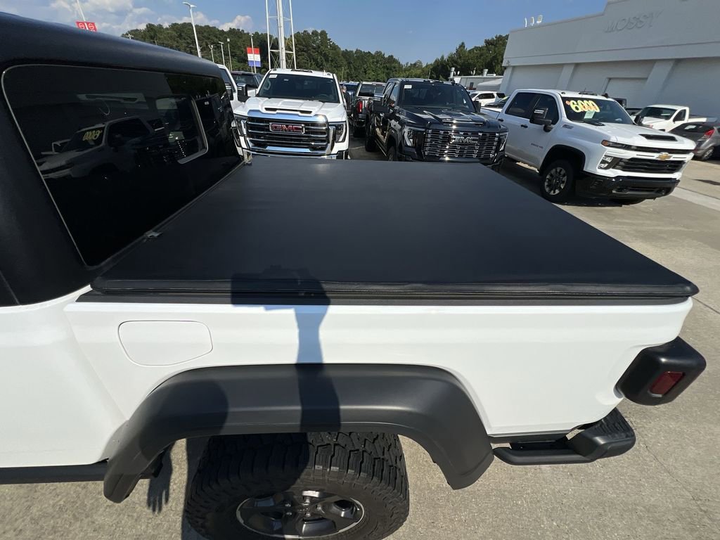 Used 2023 Jeep Gladiator Rubicon w/ Cold Weather Group image 45