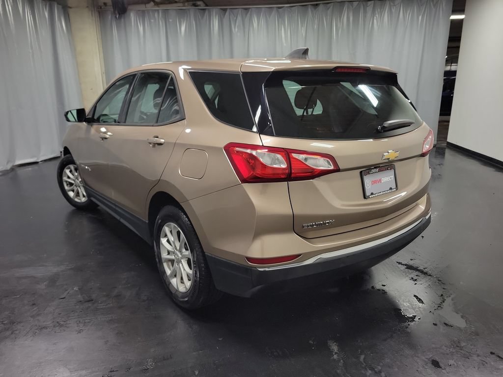 Used 2018 Chevrolet Equinox LS FWD image 7