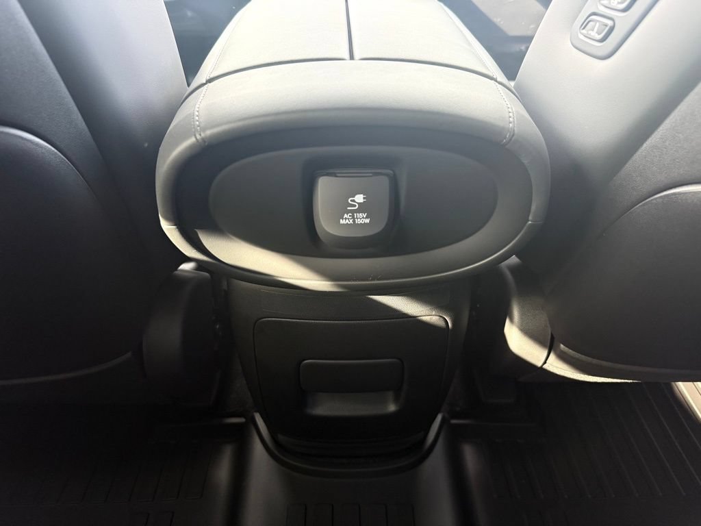 New 2026 Hyundai Palisade Calligraphy FWD image 13