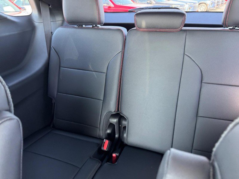 New 2026 Chevrolet Traverse RS w/ LPO, Floor Liner Package image 6