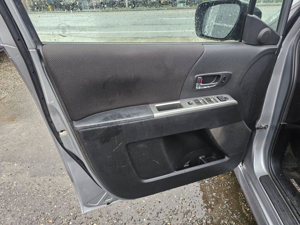 Used 2010 MAZDA MAZDA5 Grand Touring image 23