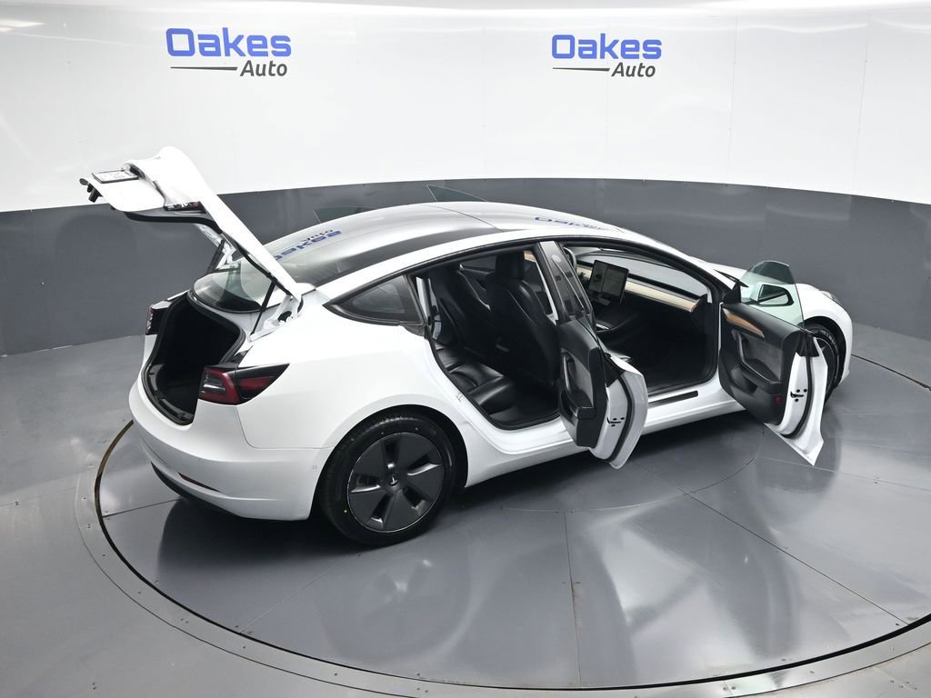 Used 2022 Tesla Model 3 Long Range AWD/4WD image 55