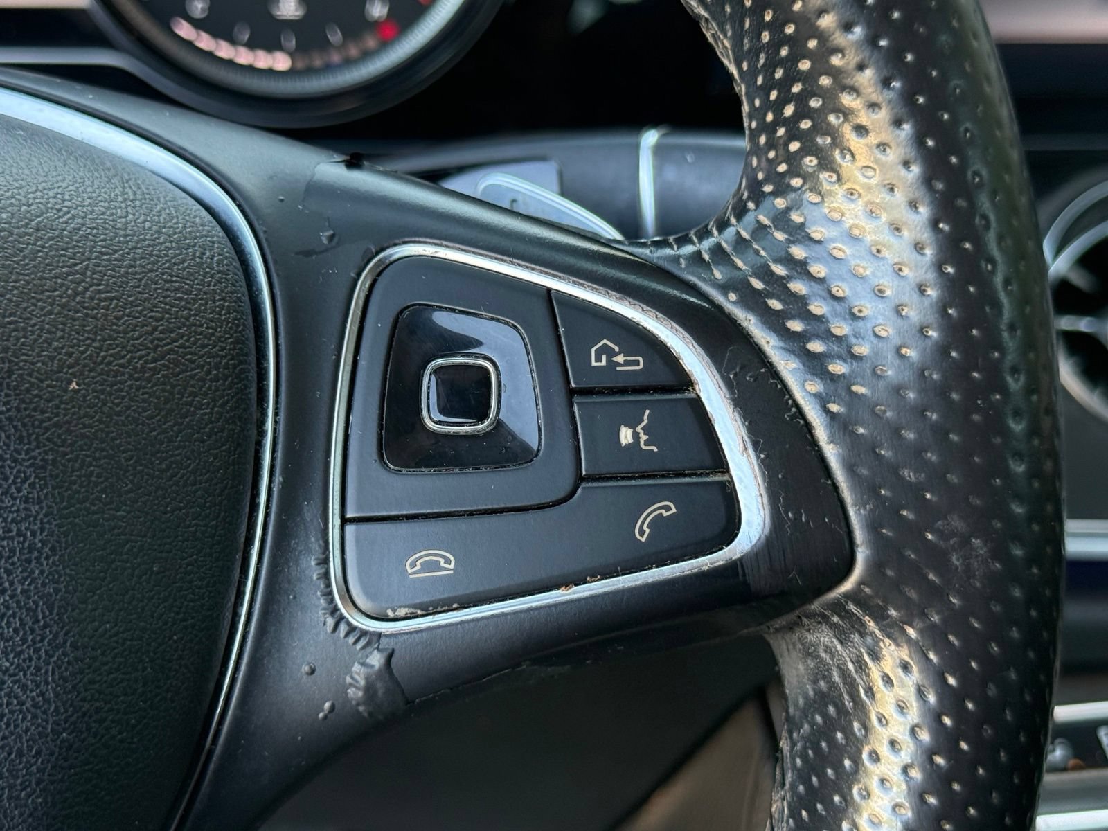 Used 2018 Mercedes-Benz E 400 Cabriolet image 32