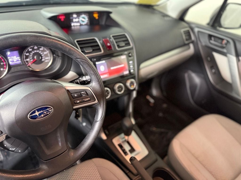 Used 2016 Subaru Forester 2.5i Premium AWD/4WD image 17