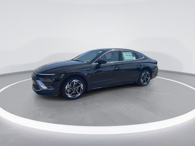 New 2026 Hyundai Sonata SEL FWD image 4