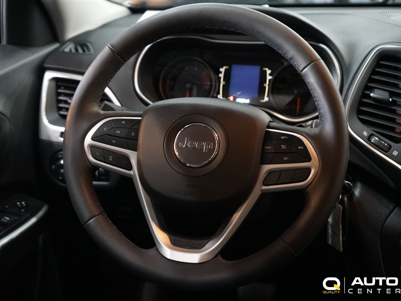 Used 2022 Jeep Cherokee Sport AWD/4WD image 20
