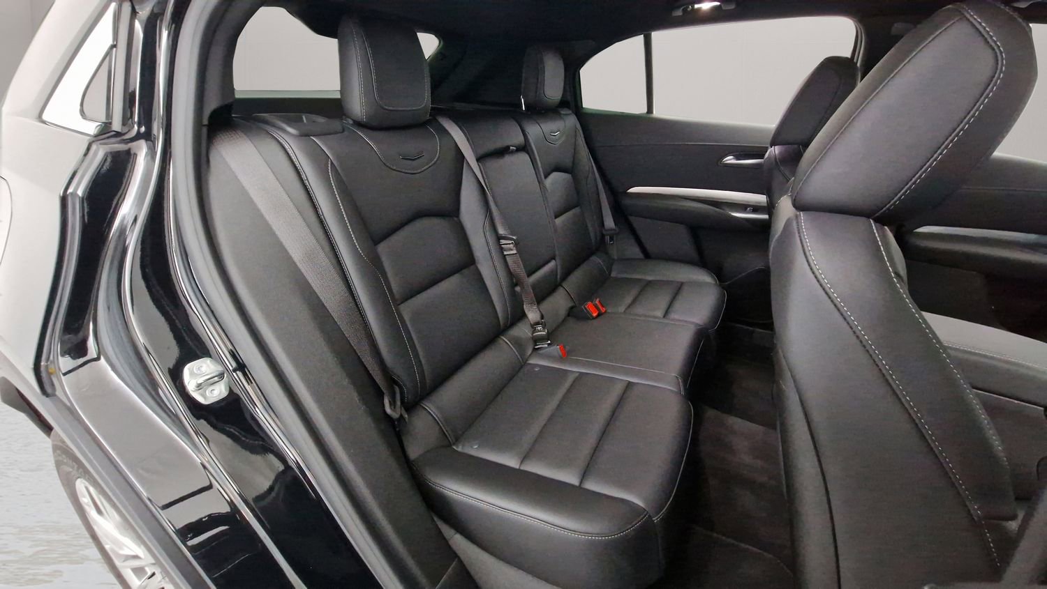 Used 2024 Cadillac XT4 Premium Luxury image 23