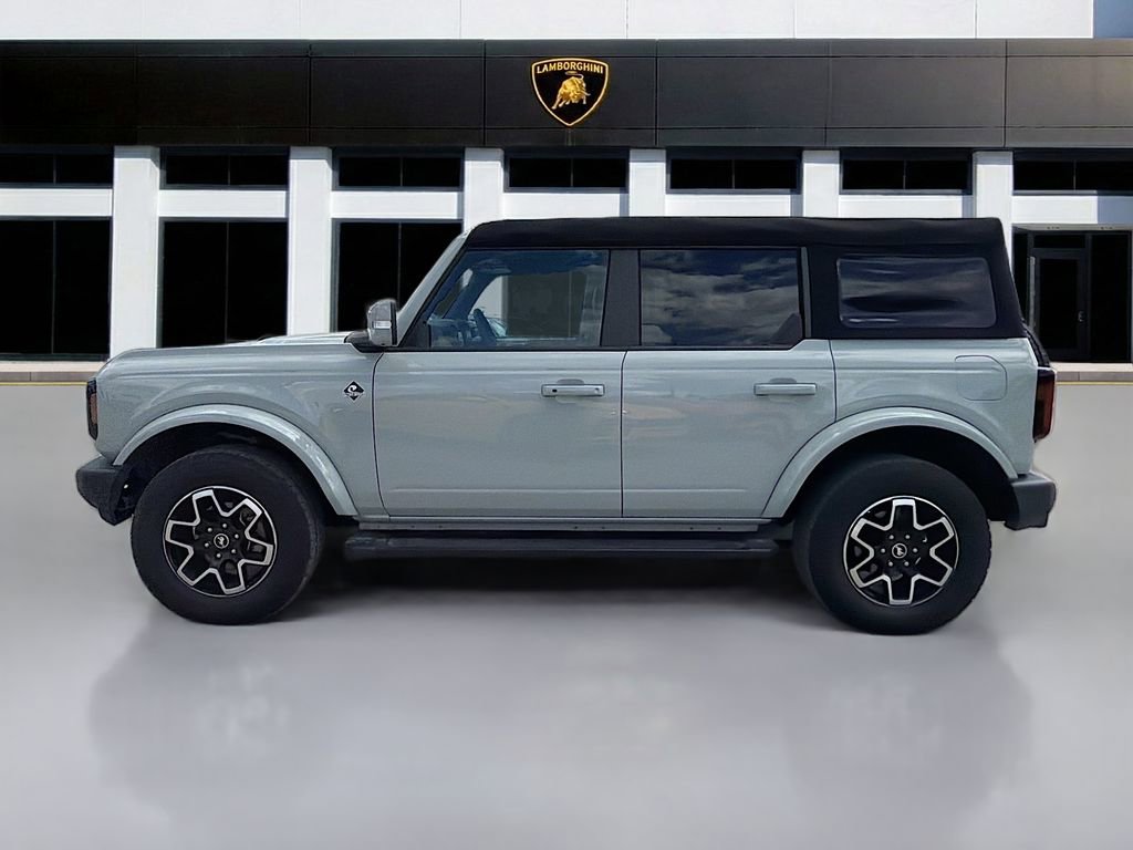 Used 2024 Ford Bronco Outer Banks image 2