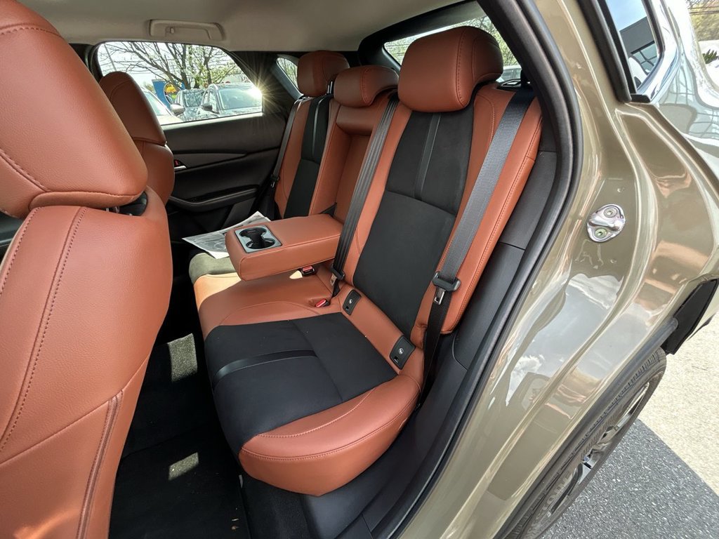 New 2025 MAZDA CX-30 Carbon AWD/4WD image 13