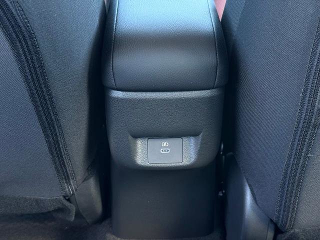 New 2025 Nissan Versa SR w/ Trunk Package FWD image 12