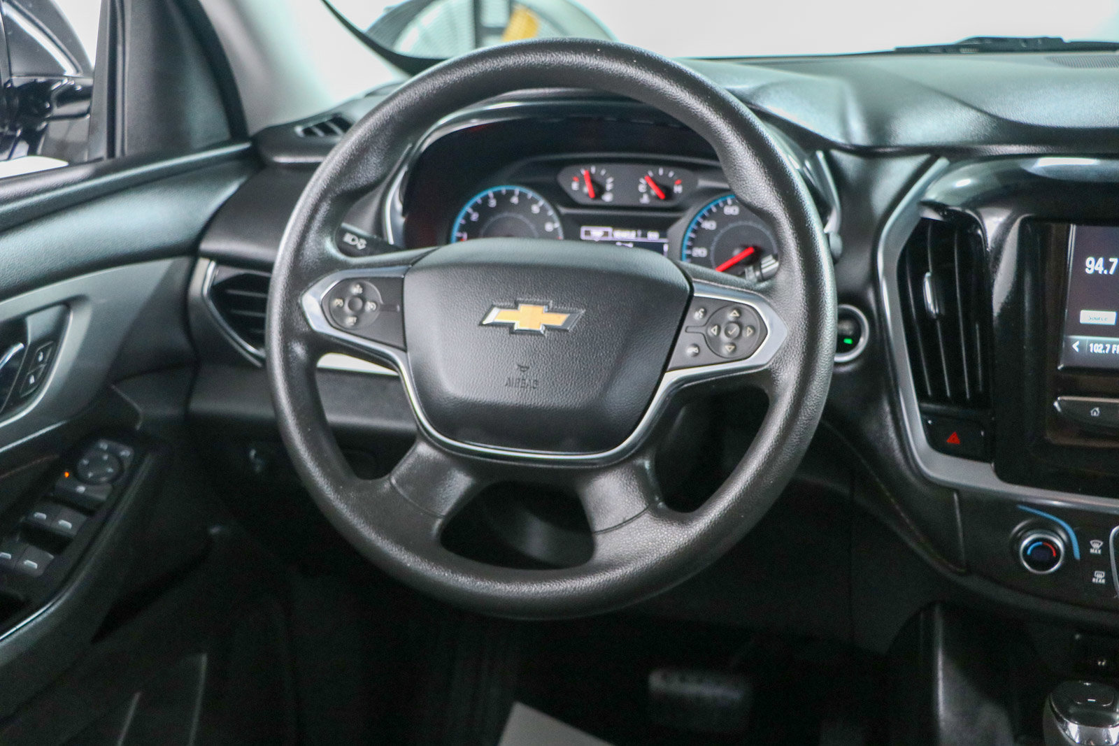 Used 2018 Chevrolet Traverse LS image 12