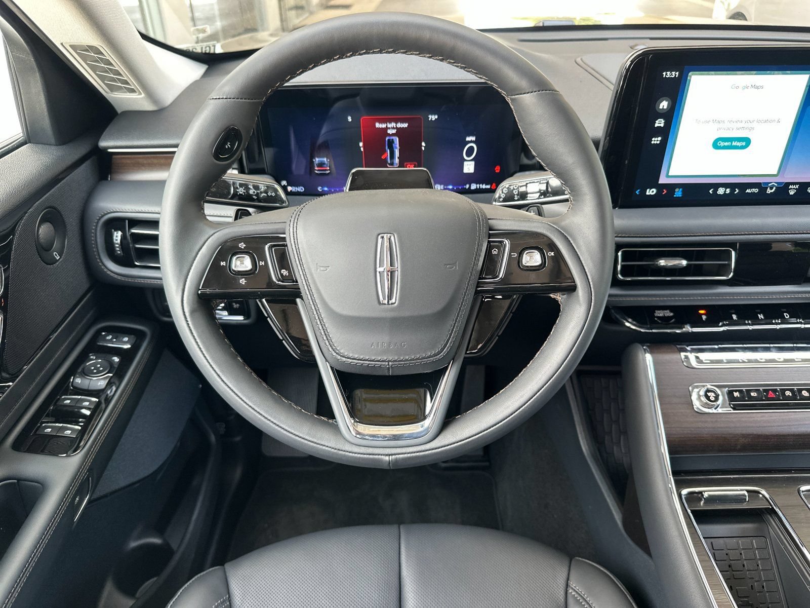 New 2026 Lincoln Aviator Reserve w/ Jet Appearance Package RWD image 13