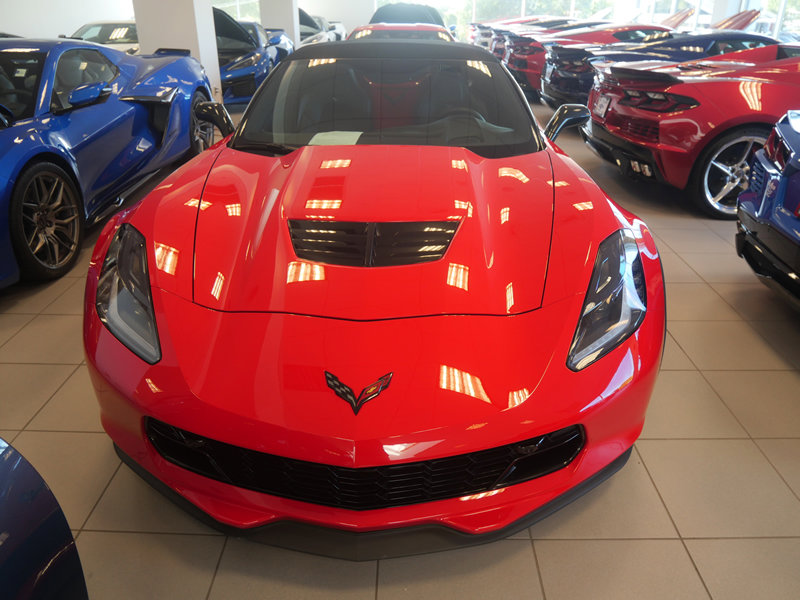 Used 2016 Chevrolet Corvette Z06 w/ 2LZ Preferred Equipment Group image 2
