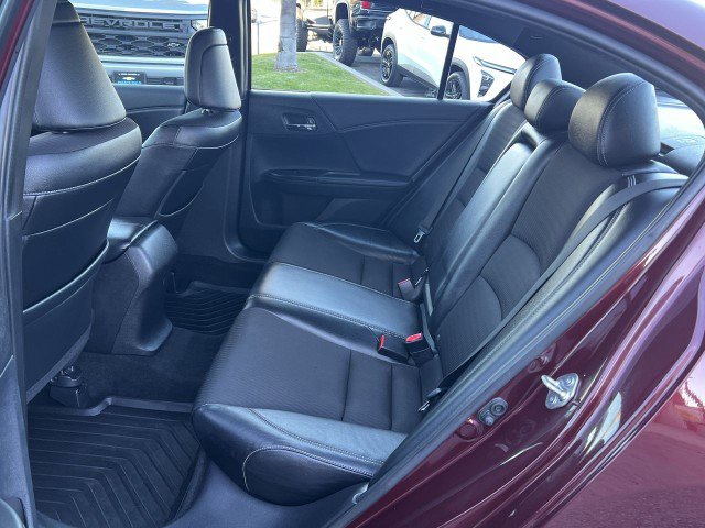 Used 2016 Honda Accord Sport image 24