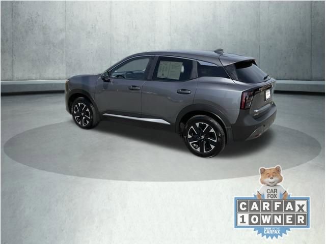 Used 2025 Nissan Kicks SV w/ Illumination Package AWD/4WD image 4