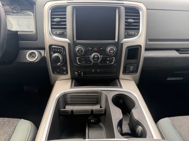 Used 2017 RAM 1500 Classic SLT w/ SLT Plus D←cor Group image 11