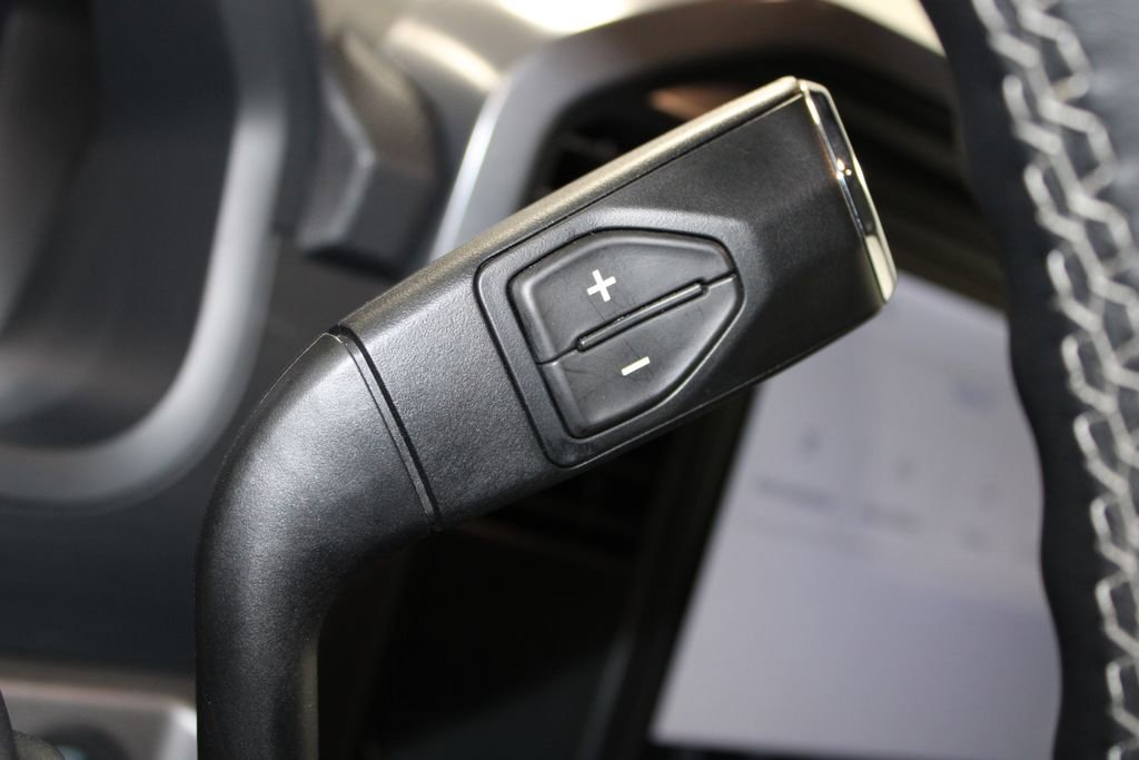 Used 2025 Ford F150 XLT w/ Equipment Group 301A Standard image 26