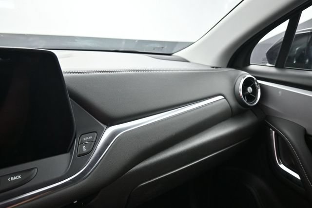 Used 2025 Chevrolet Blazer LT FWD image 21