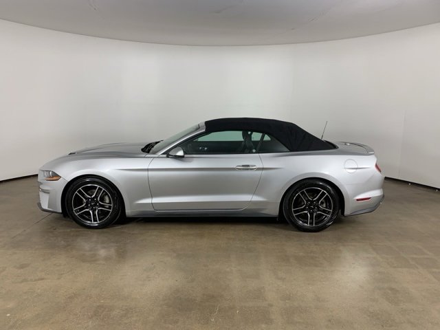 Used 2018 Ford Mustang Premium image 16