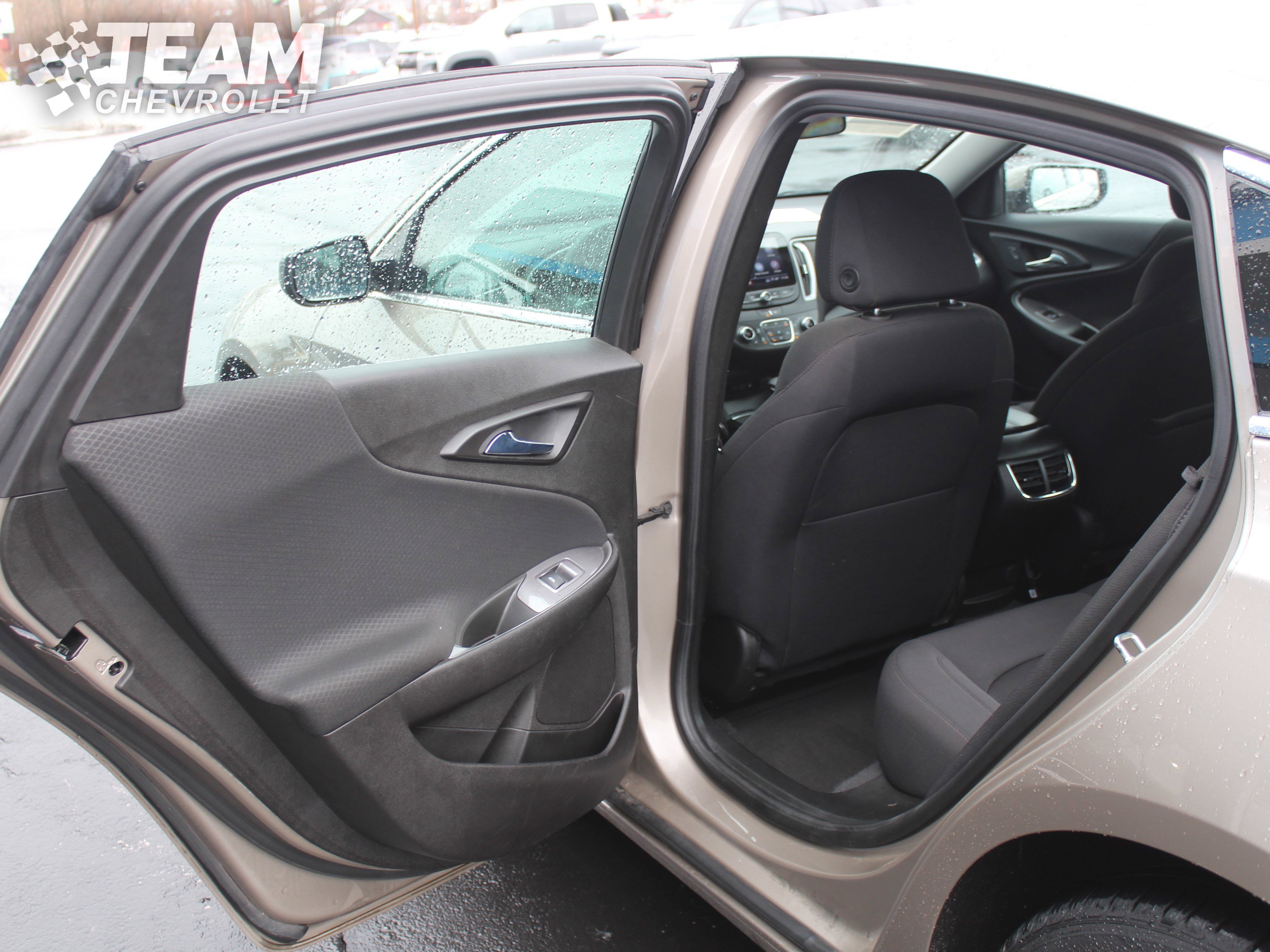 Used 2023 Chevrolet Malibu LT image 20