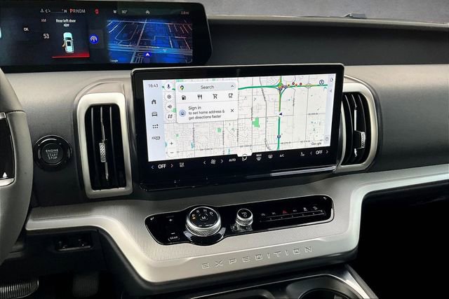 New 2025 Ford Expedition Active image 7