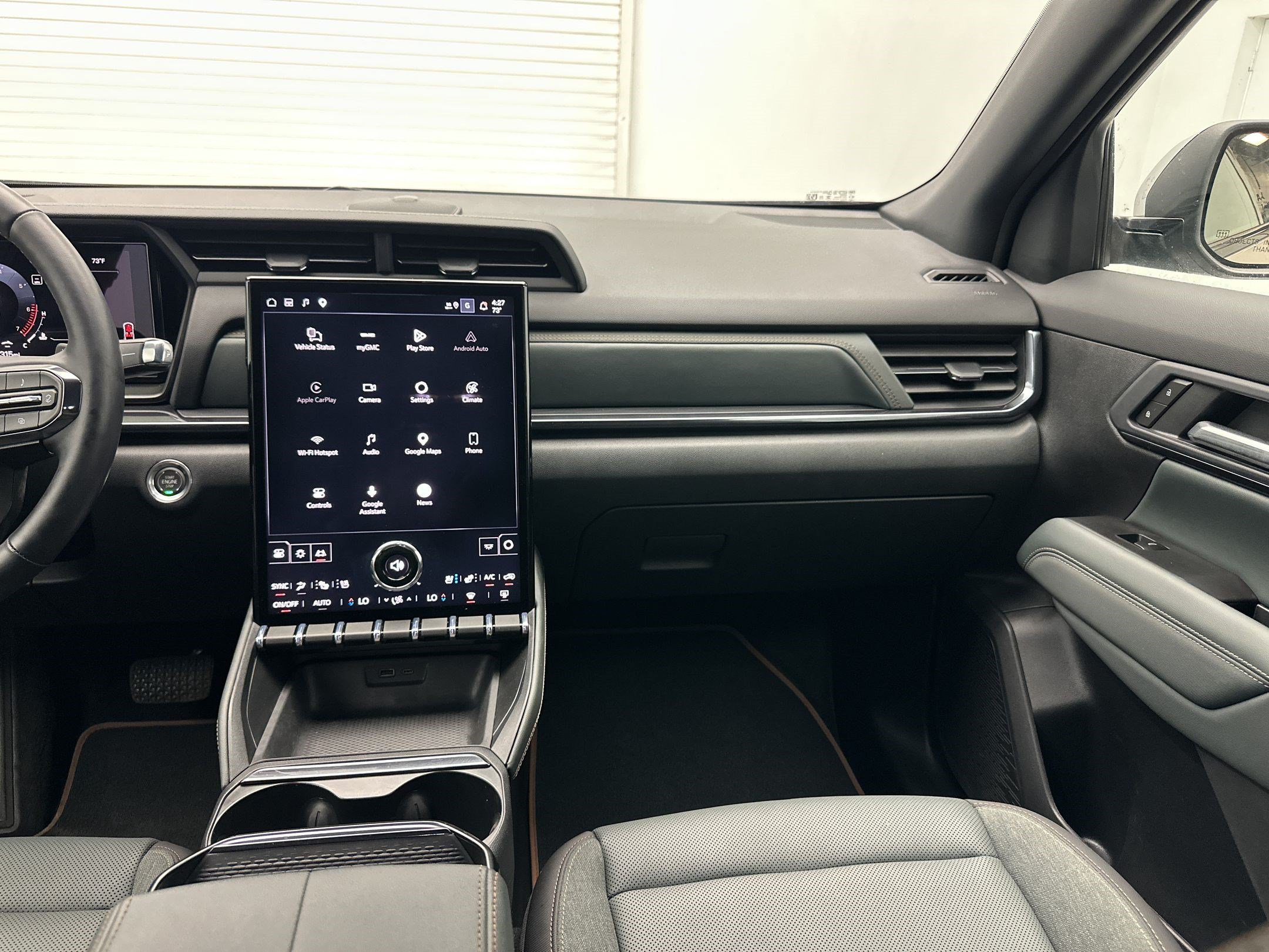 Certified 2026 GMC Terrain AT4 w/ Convenience Package III AWD/4WD image 29
