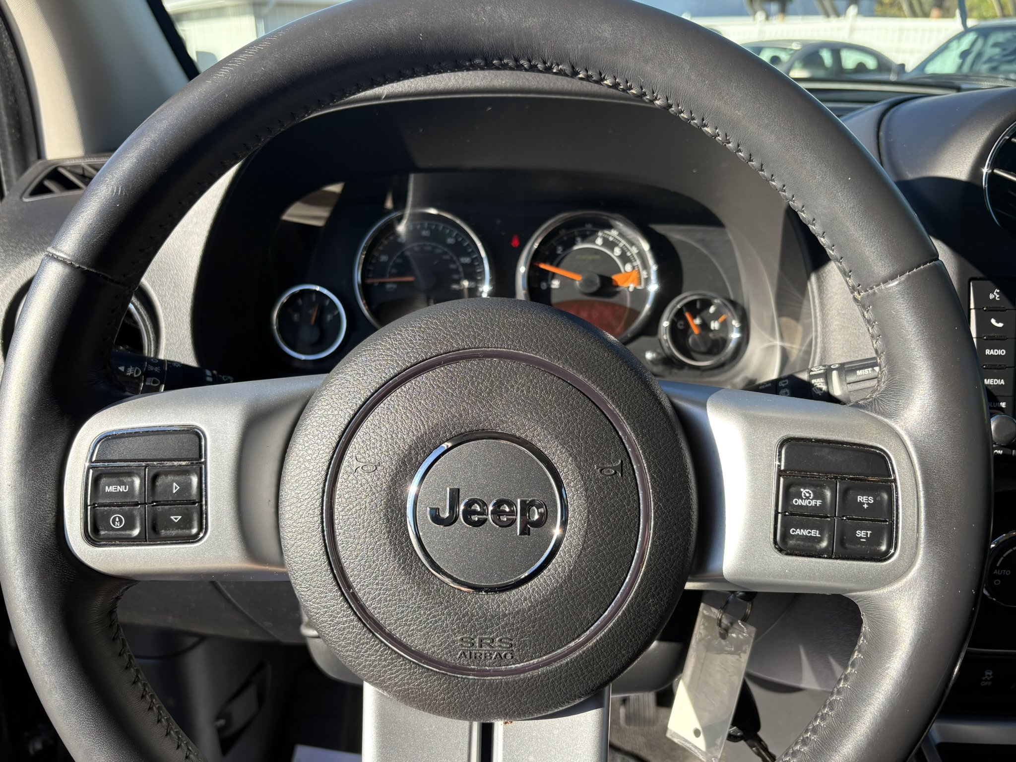 Used 2014 Jeep Compass Limited w/ Premium Sound Group AWD/4WD image 19