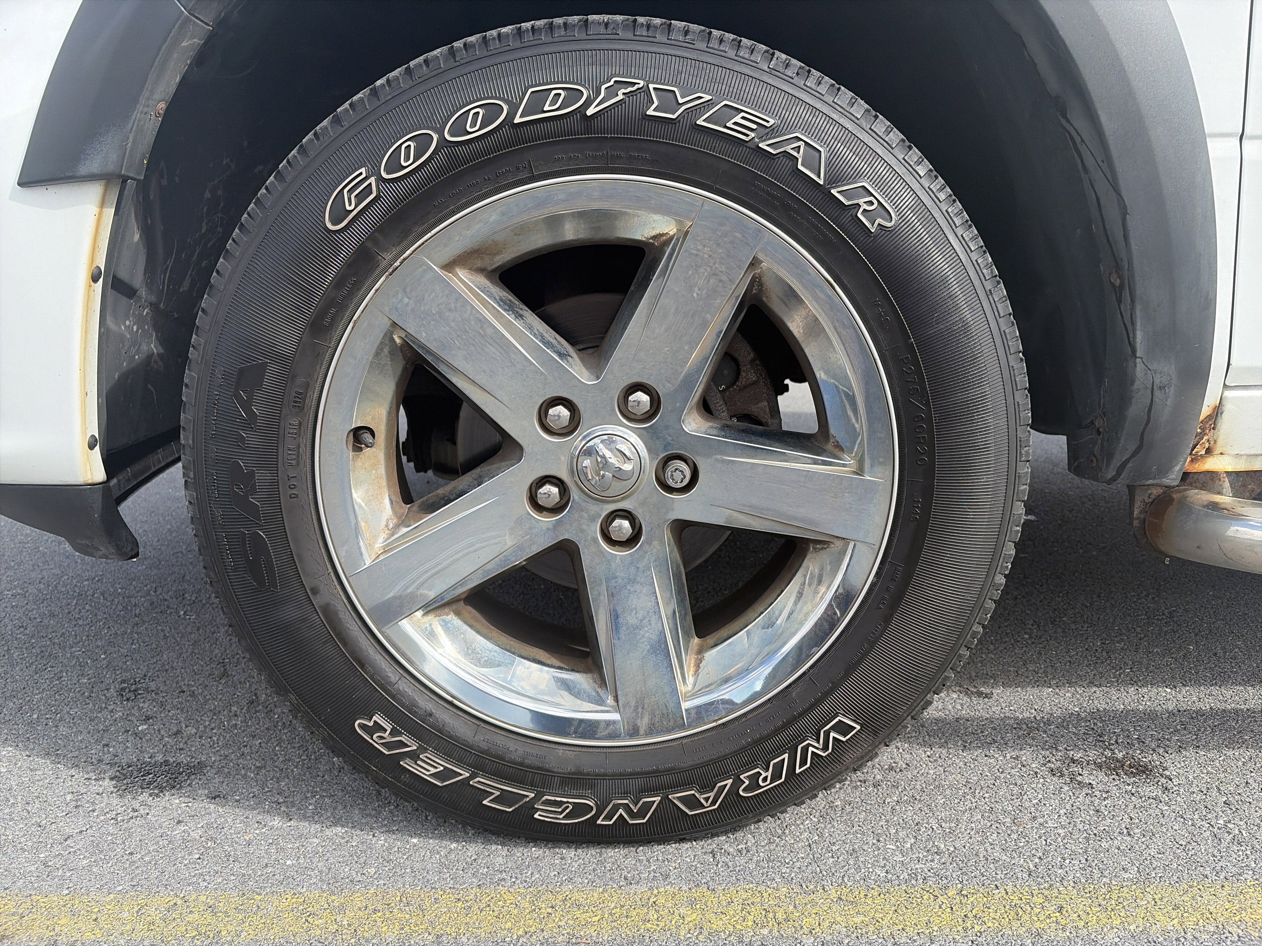 Used 2013 RAM 1500 Express AWD/4WD image 11