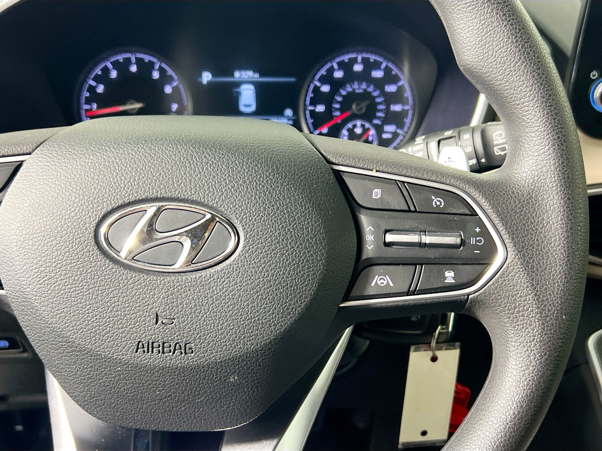 Used 2023 Hyundai Santa Fe SE FWD image 18