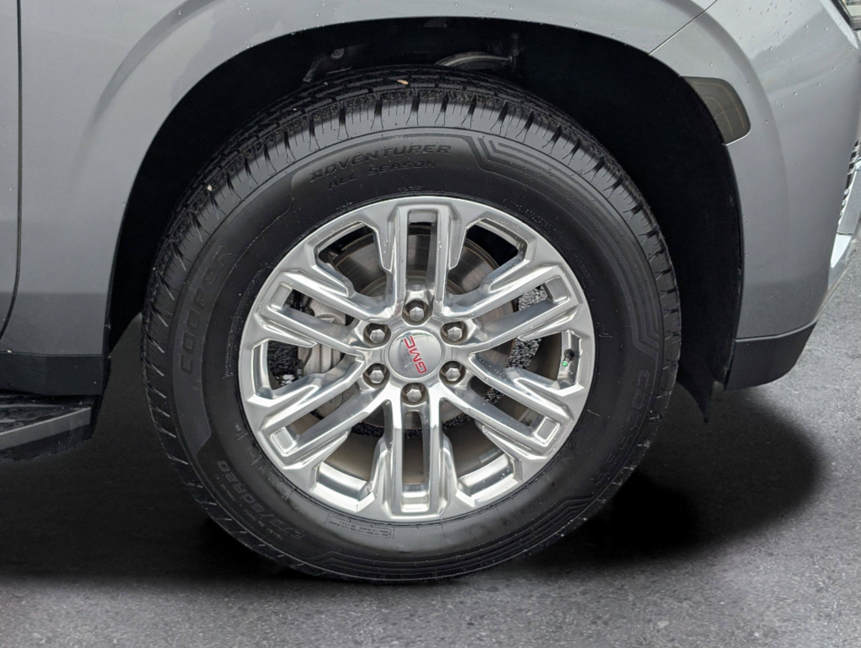 Used 2021 GMC Yukon SLT RWD image 6