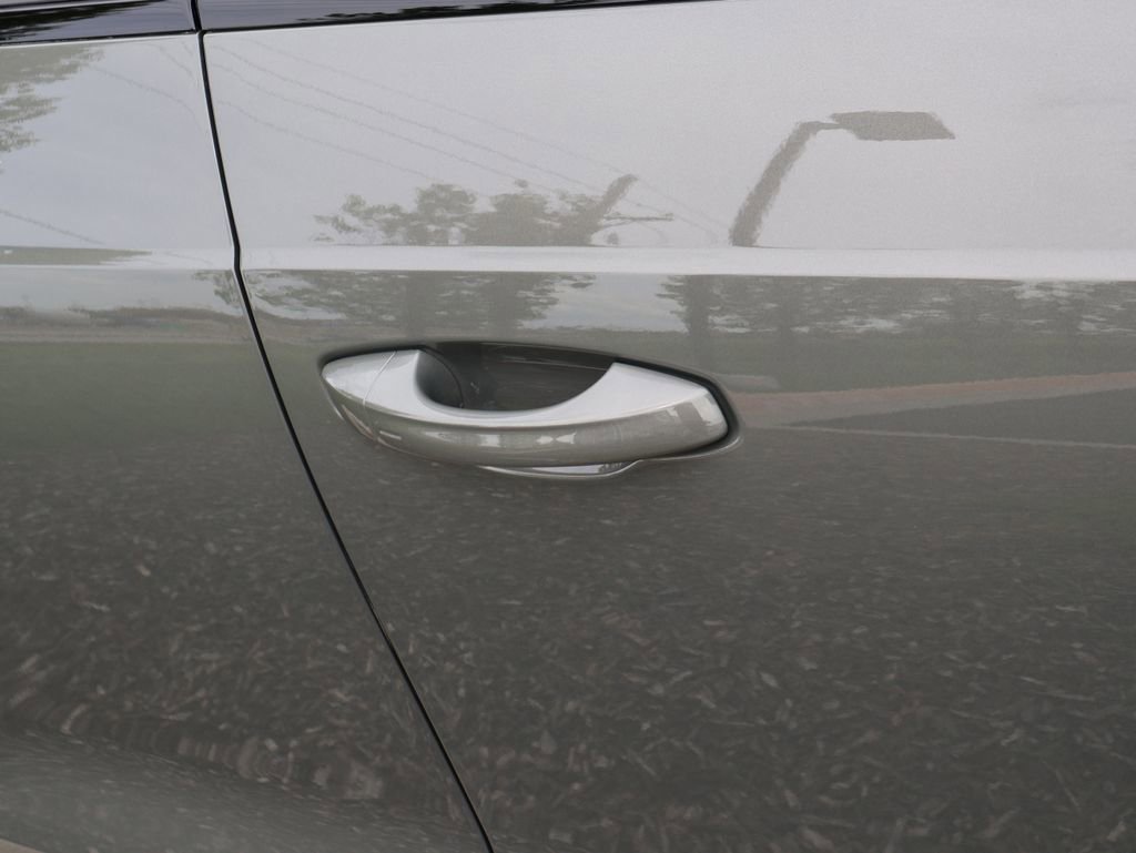 Used 2024 Audi Q3 2.0T Premium Plus image 9