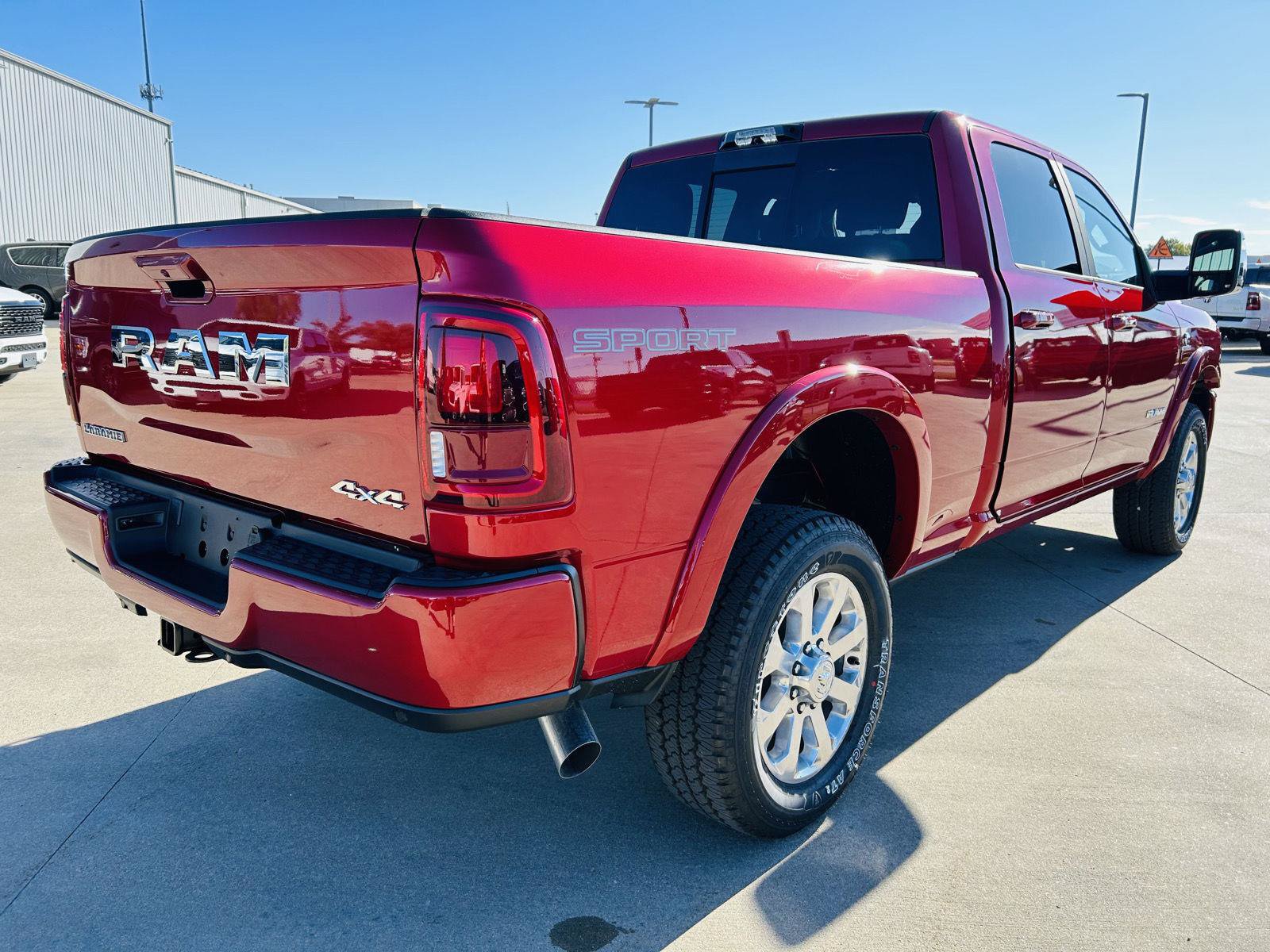New 2027 RAM 2500 Laramie AWD/4WD image 41