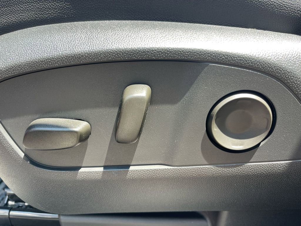 Used 2024 Chevrolet Traverse RS w/ LPO, Floor Liner Package image 10