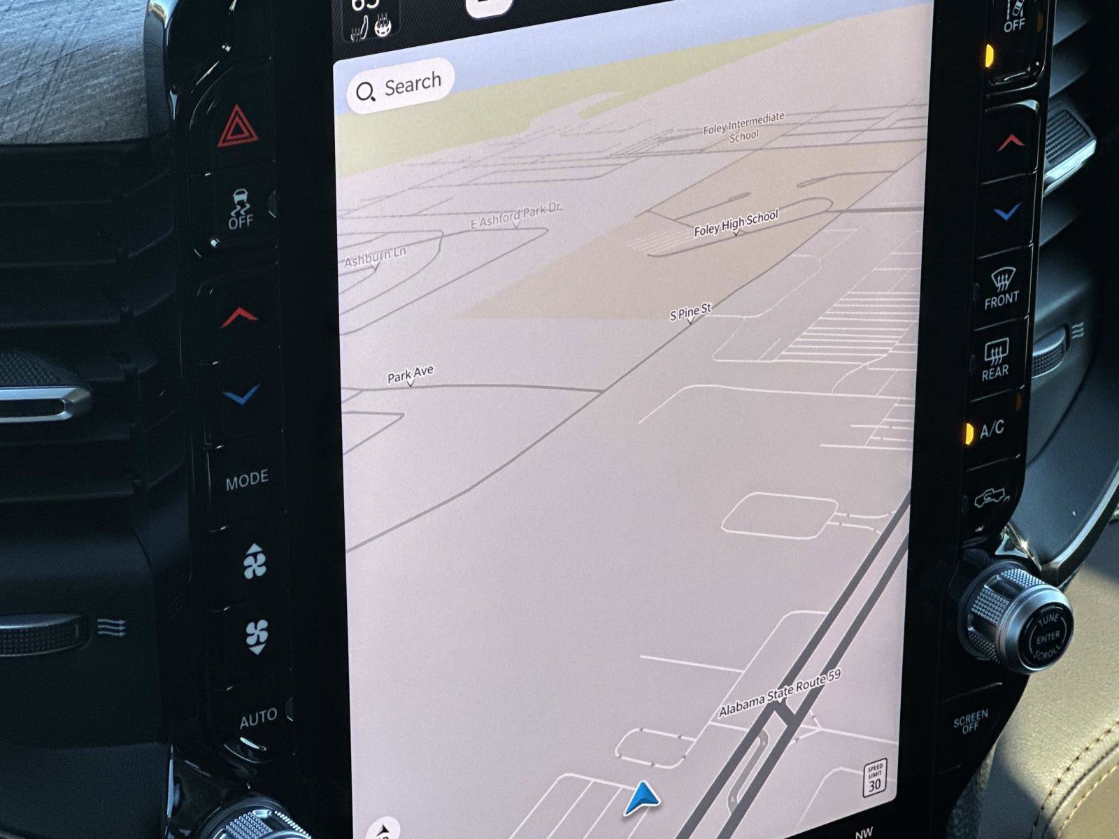 Used 2025 RAM 3500 Longhorn image 22