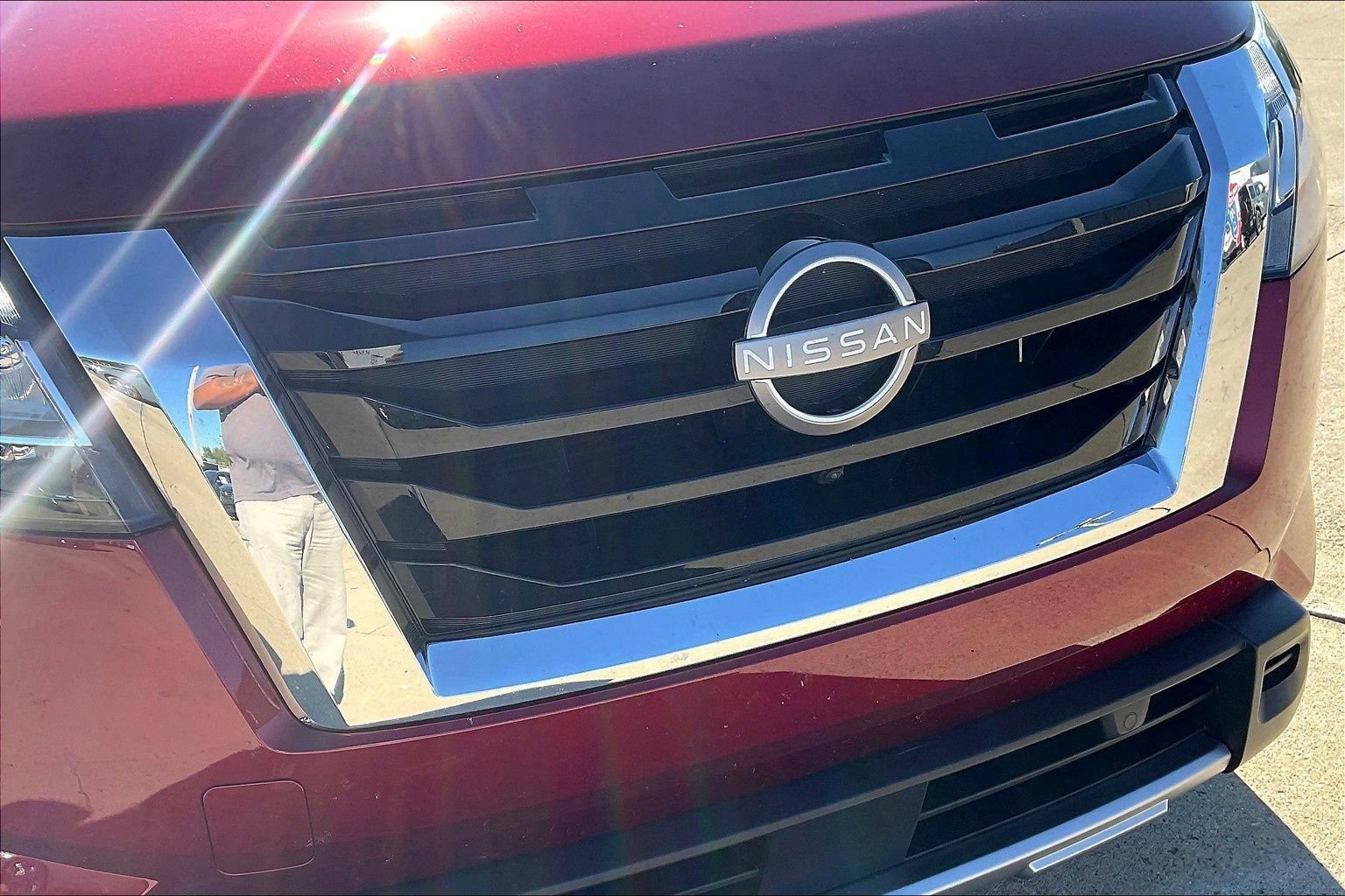 Certified 2024 Nissan Pathfinder Platinum w/ Cargo Package image 37