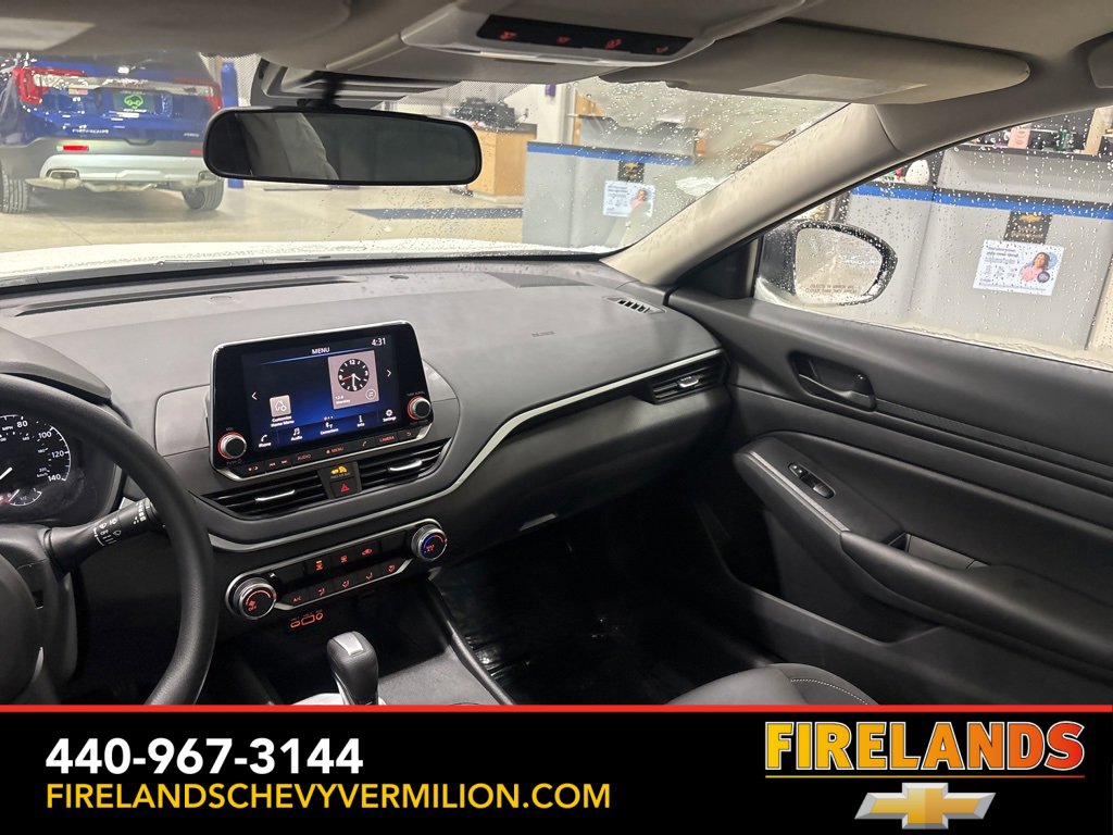 Used 2025 Nissan Altima 2.5 S image 38