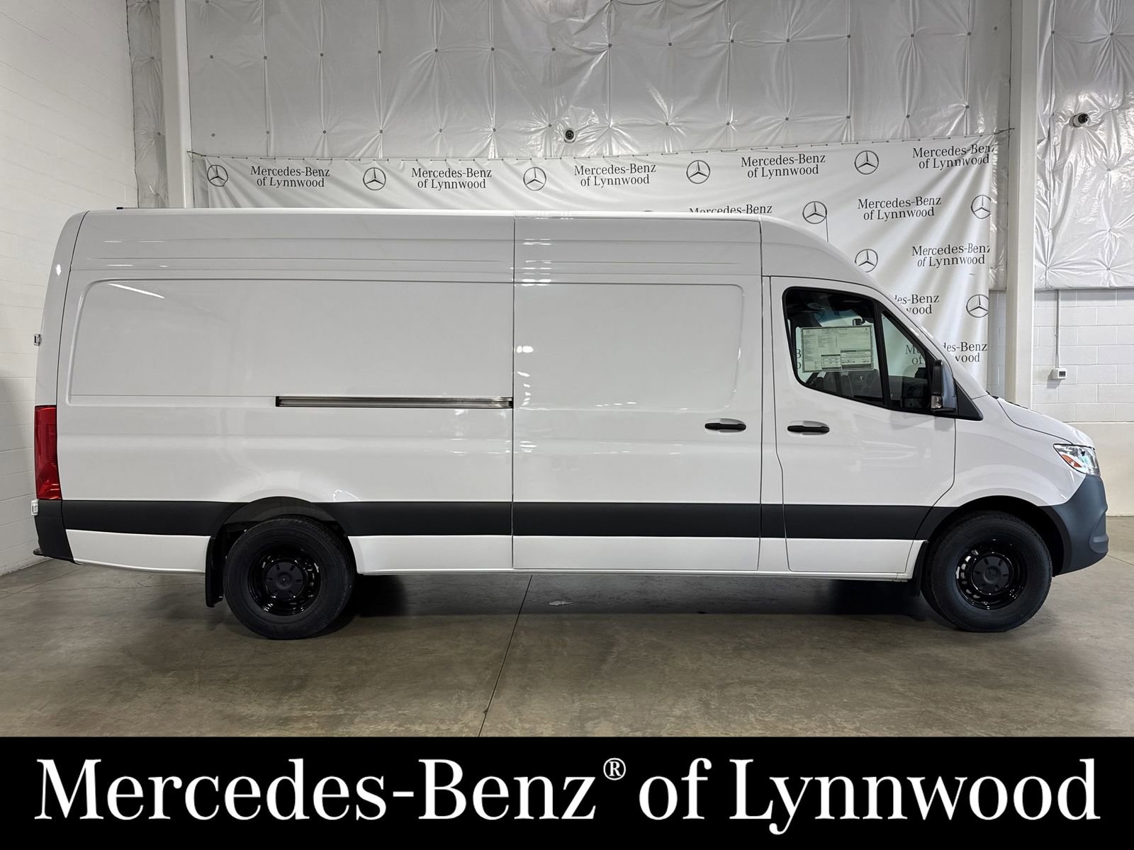 New 2025 Mercedes-Benz Sprinter 2500