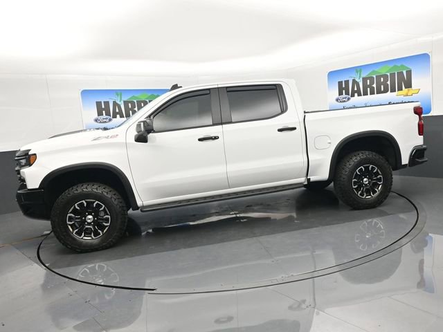 Used 2025 Chevrolet Silverado 1500 ZR2 image 2