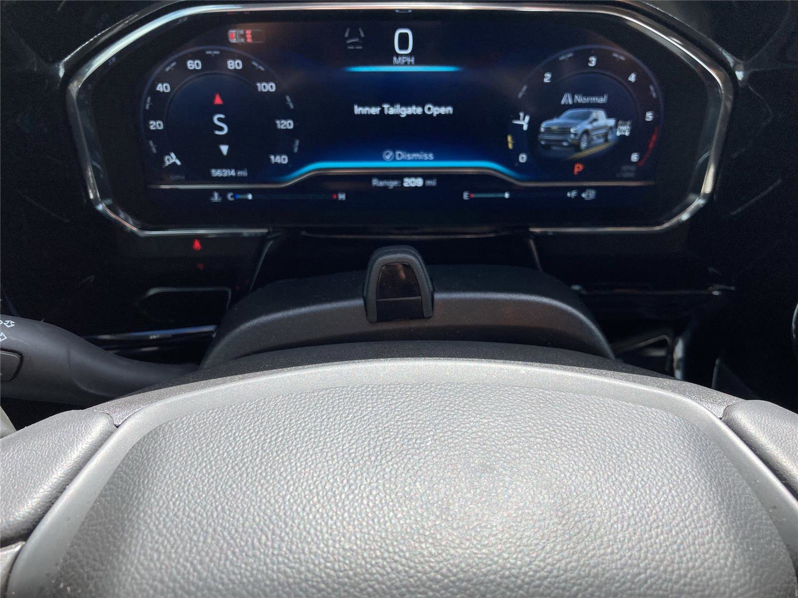 Used 2024 Chevrolet Silverado 1500 High Country w/ Technology Package image 12