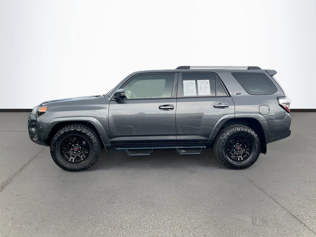Used 2022 Toyota 4Runner SR5 RWD image 4