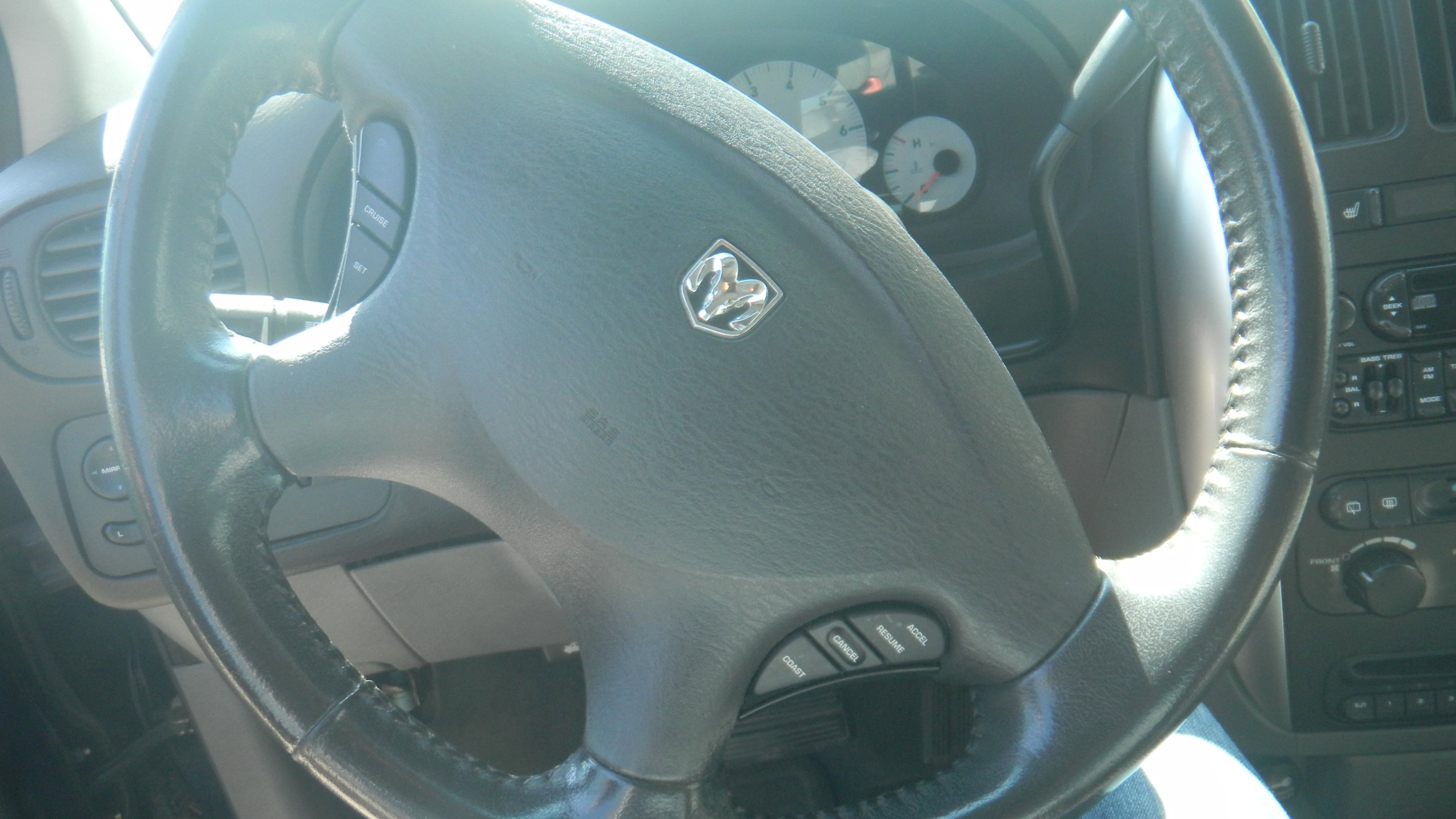 Used 2006 Dodge Grand Caravan SXT image 51