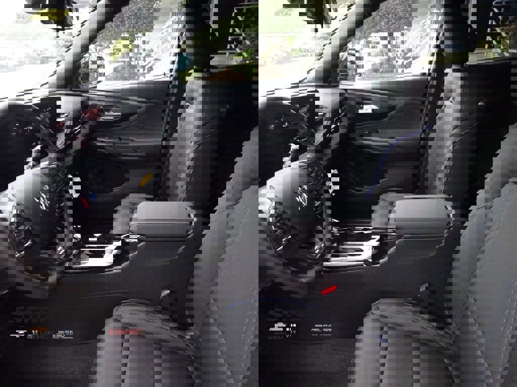 New 2026 Buick Envista Sport Touring w/ Convenience I Package FWD image 13