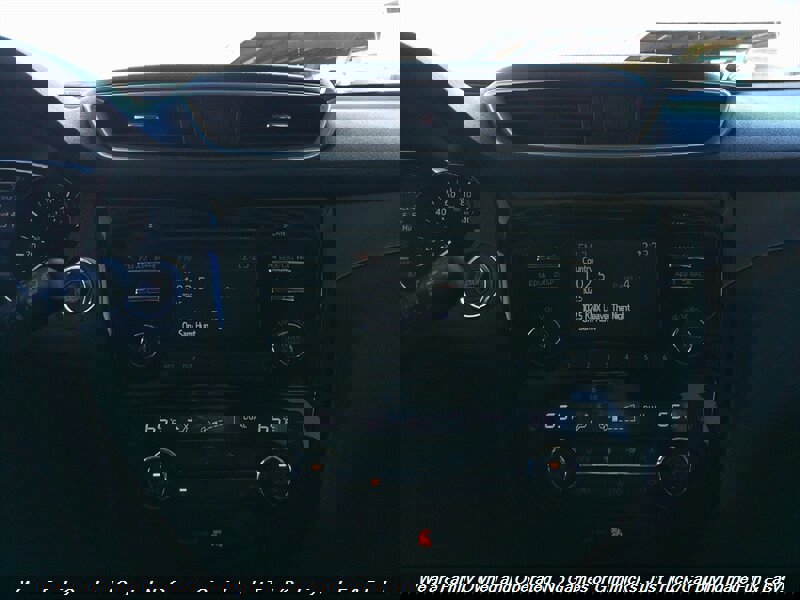 Used 2015 Nissan Rogue SV image 36