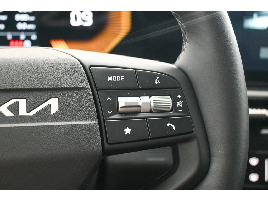 Certified 2026 Kia Sportage LX w/ LX Convenience Package FWD image 23