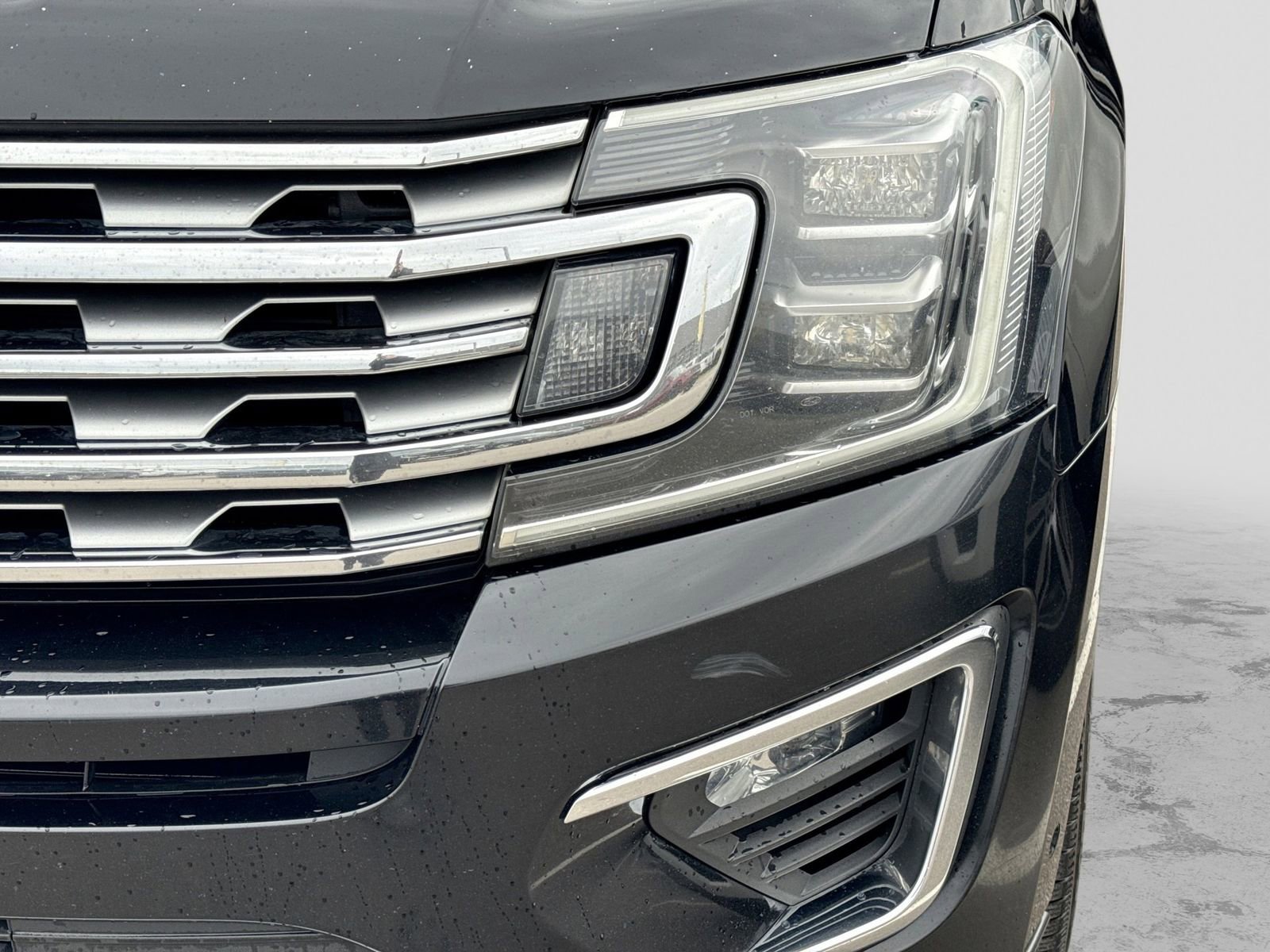 Used 2018 Ford Expedition Max Limited w/ Equipment Group 302A AWD/4WD image 13