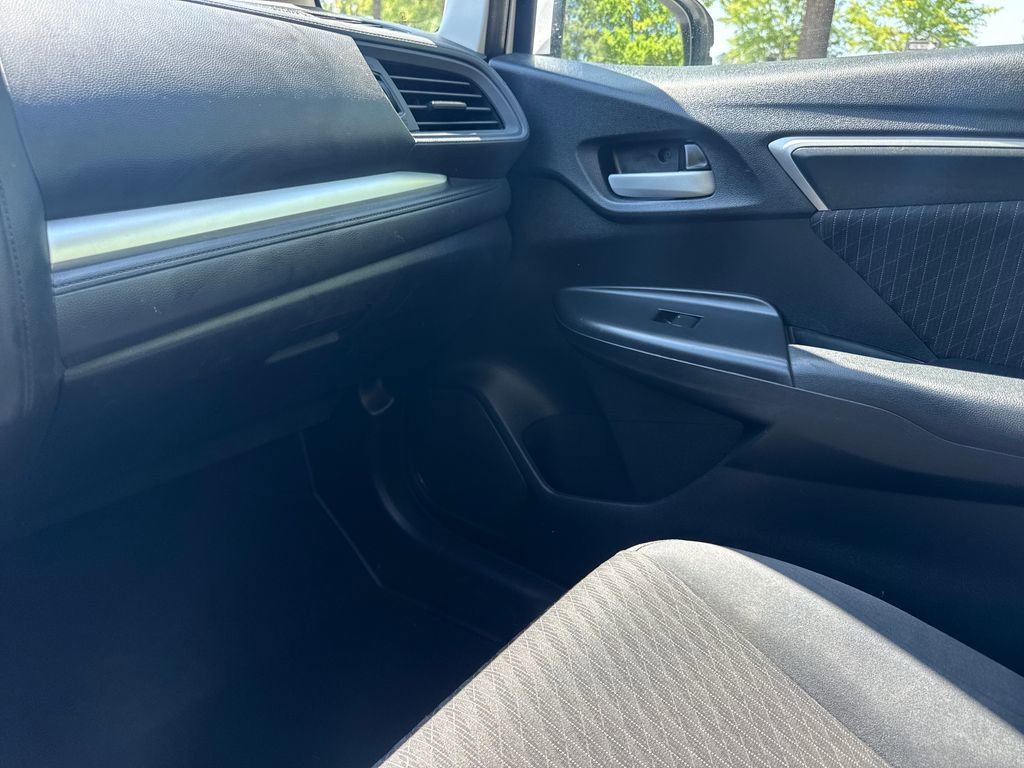 Used 2020 Honda Fit EX image 18