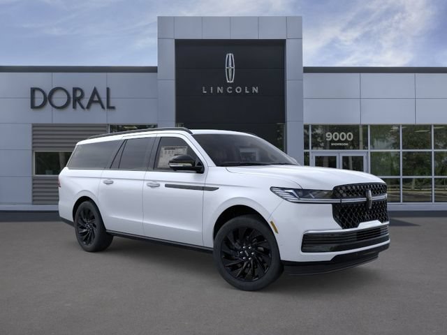 New 2026 Lincoln Navigator L Reserve w/ Jet Appearance Package AWD/4WD image 7