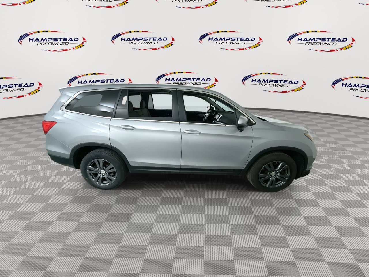 Used 2017 Honda Pilot EX image 9