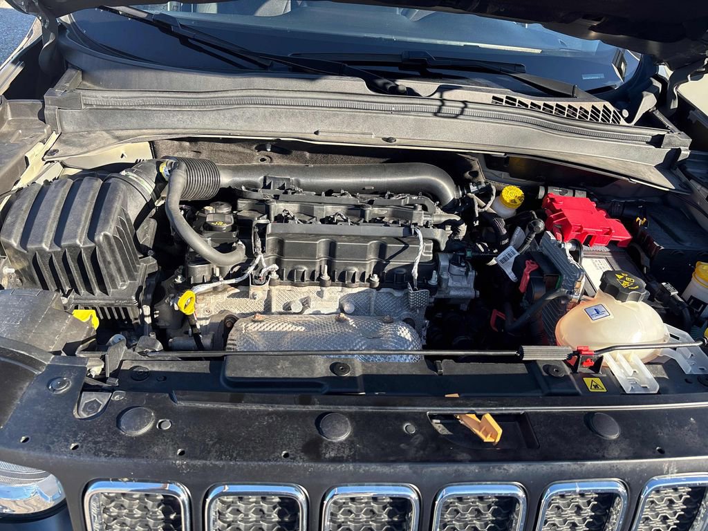 Used 2021 Jeep Renegade Sport w/ Sport Appearance Group image 30